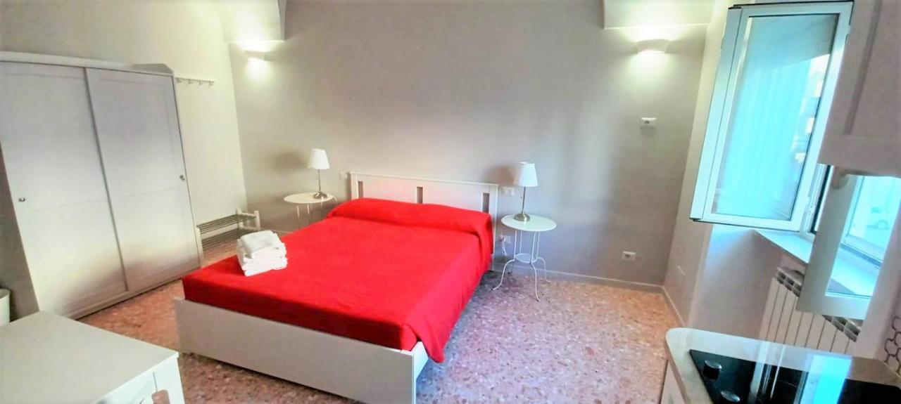 Tagghiate House Hotel Lecce Exterior photo